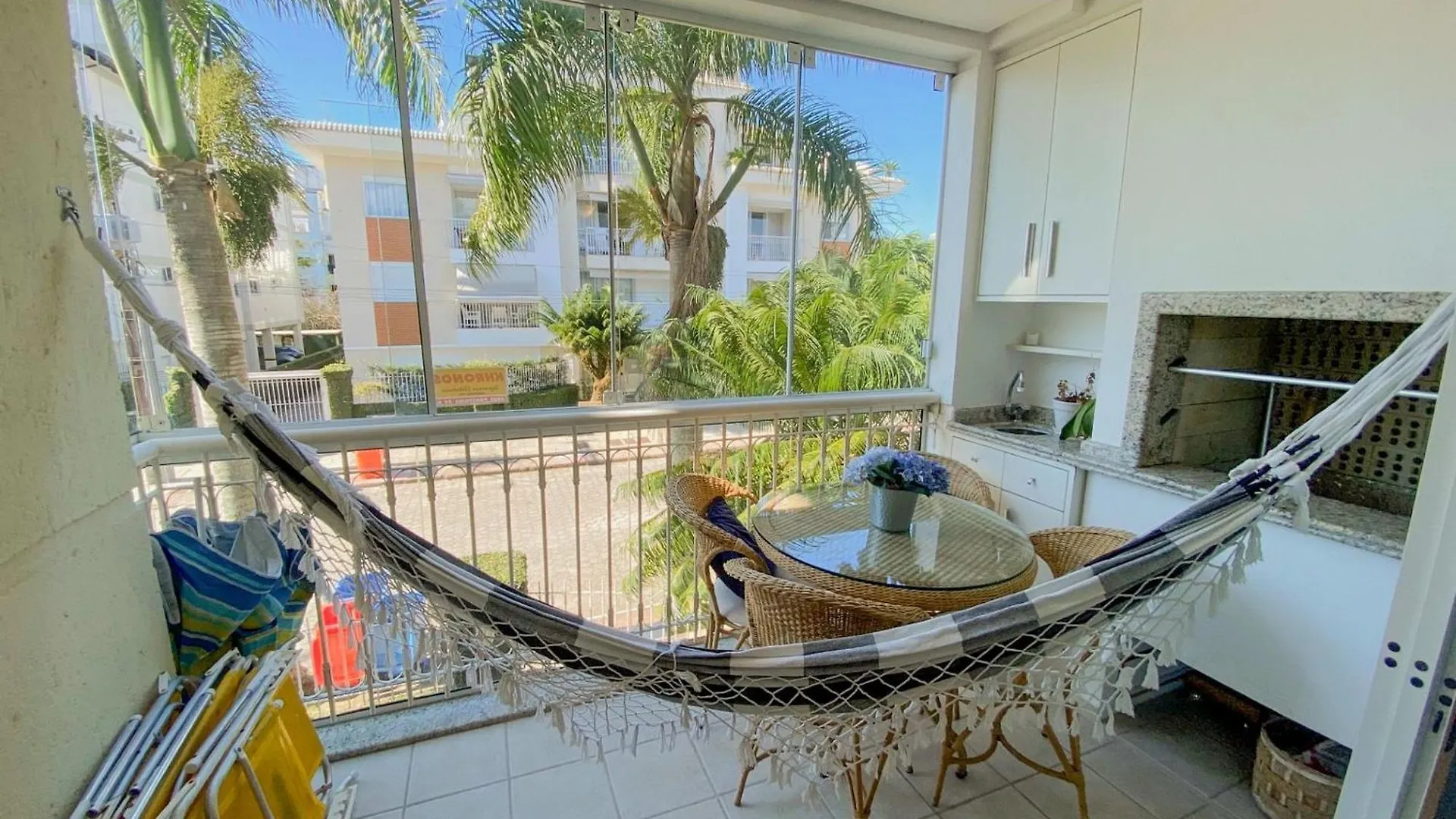 Apartment Jurere Florianopolis 2 Dormitorios Completo Brazil